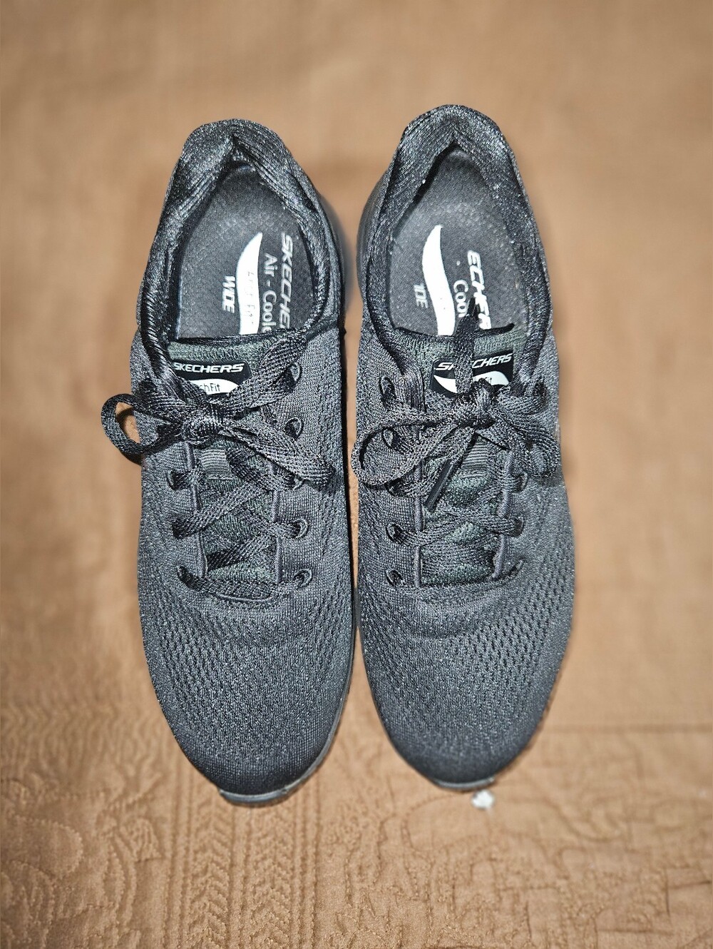 Skechers Women's Arch Fit, Black Knit, size 9